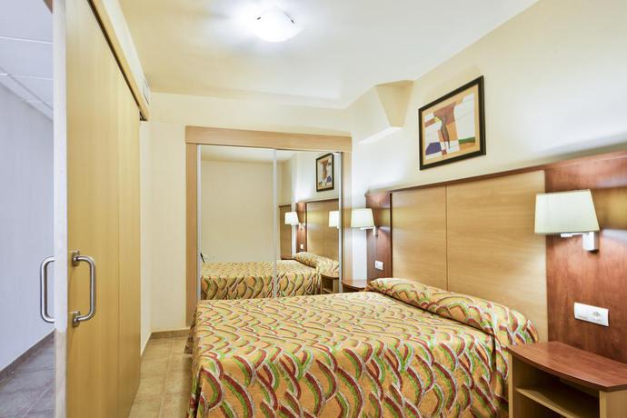 Imagen de la habitación del Hotel Best Alcazar. Foto 9