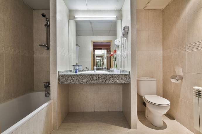 Imagen de la habitación del Hotel Best Andorra Center. Foto 7