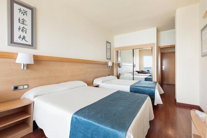 Imagen de la habitación del Hotel Best Benalmadena. Foto 7