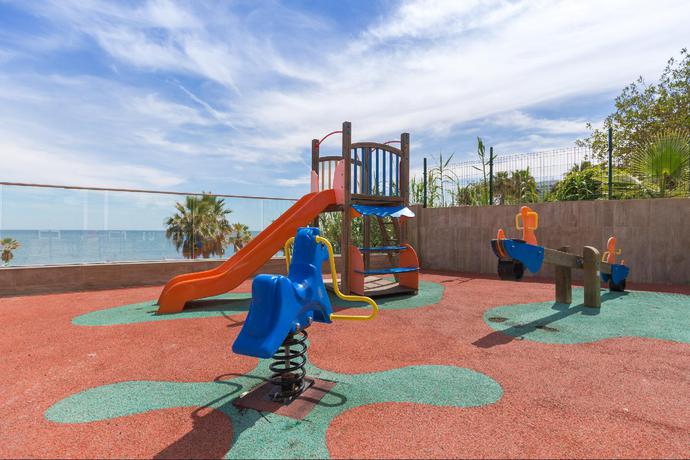 Imagen de los exteriores del Hotel Best Benalmadena. Foto 14