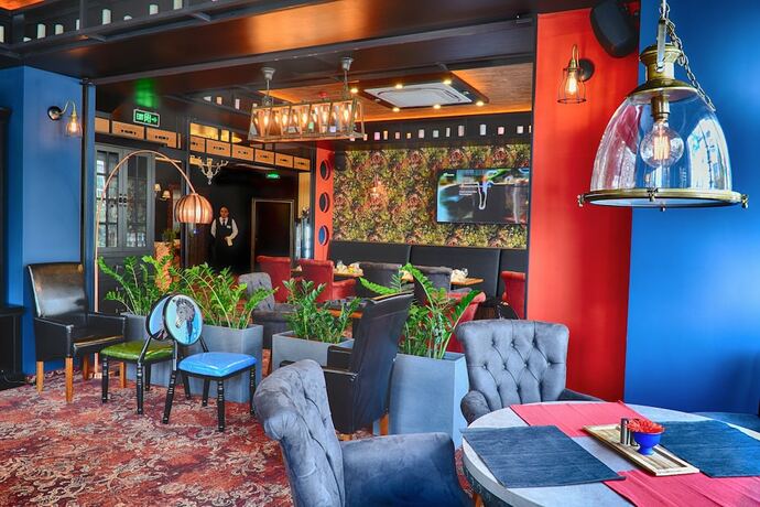 Imagen del bar/restaurante del Hotel Best Boutique. Foto 3