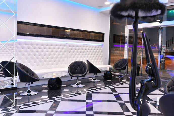 Imagen de los interiores del Hotel Best Boutique. Foto 19