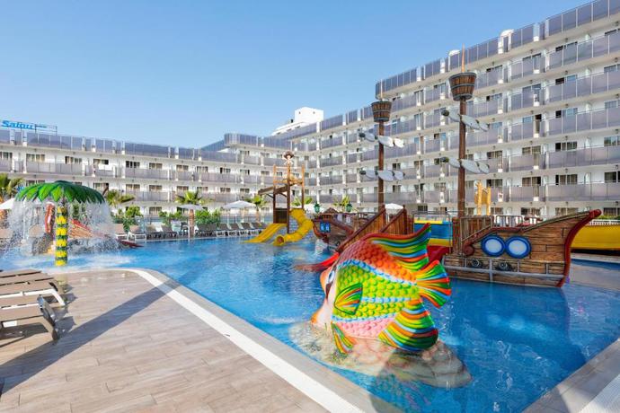 Imagen de la piscina del Hotel Best Cap Salou. Foto 12