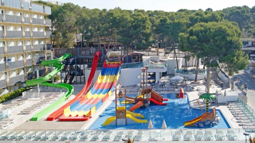 Imagen de los exteriores del Hotel Best Cap Salou. Foto 6