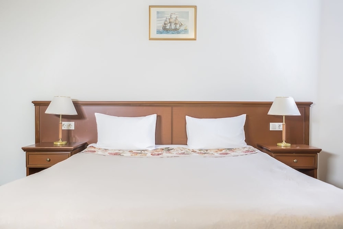 Imagen de la habitación del Hotel Best City. Foto 12