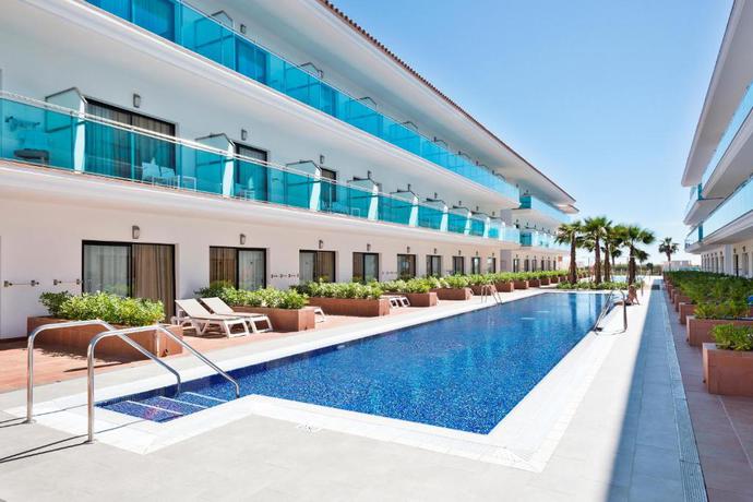 Imagen general del Hotel Best Costa Ballena. Foto 9