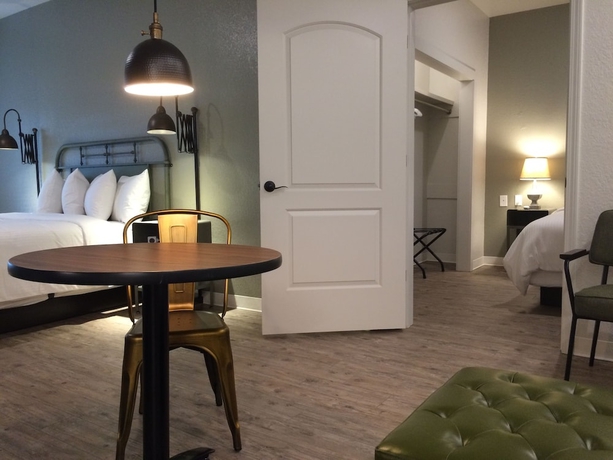 Imagen de la habitación del Hotel Best Court. Foto 5