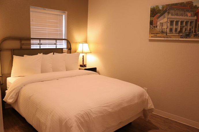 Imagen de la habitación del Hotel Best Court. Foto 9