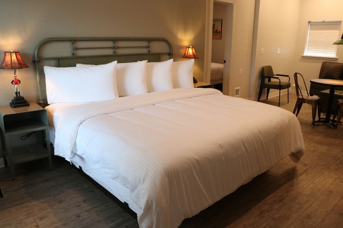 Imagen de la habitación del Hotel Best Court. Foto 10