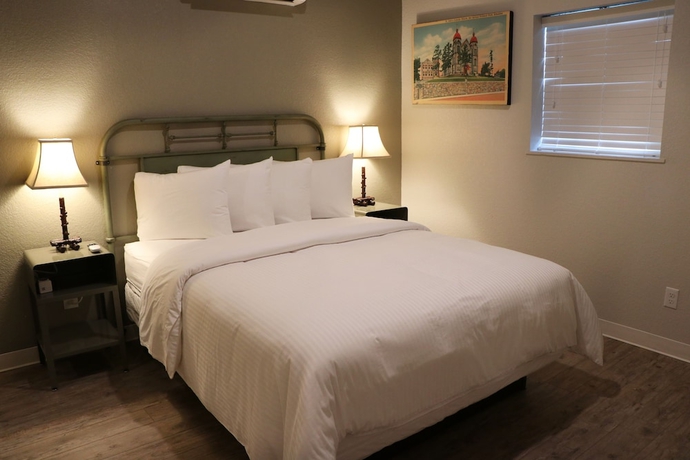 Imagen de la habitación del Hotel Best Court. Foto 11