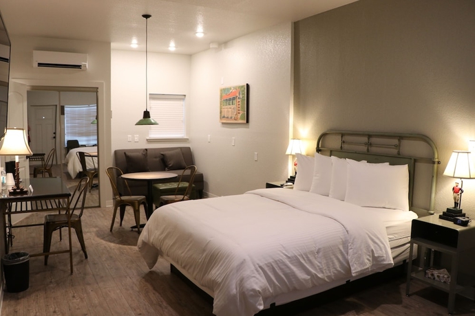 Imagen de la habitación del Hotel Best Court. Foto 15