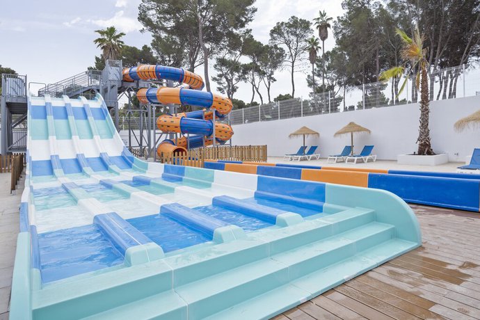 Imagen de la piscina del Hotel Best Delta. Foto 30