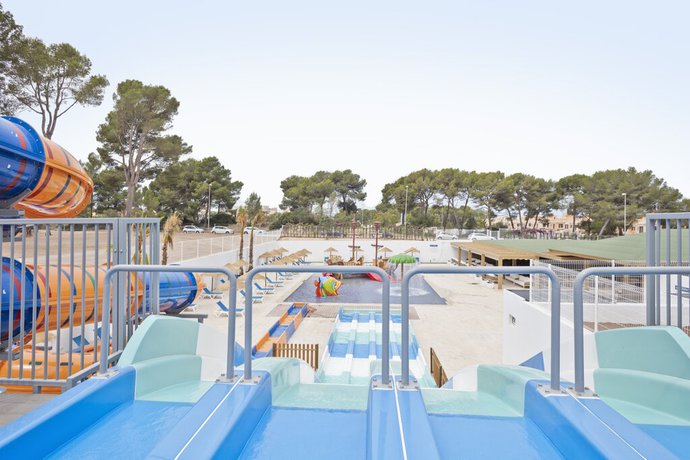 Imagen de la piscina del Hotel Best Delta. Foto 31