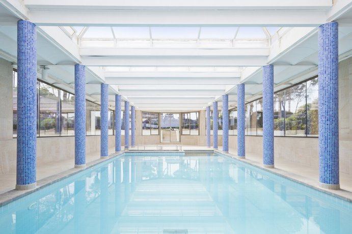 Imagen de la piscina del Hotel Best Delta. Foto 35