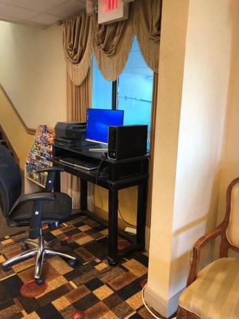 Imagen general del Hotel Best Express Inn & Suites Calera. Foto 3