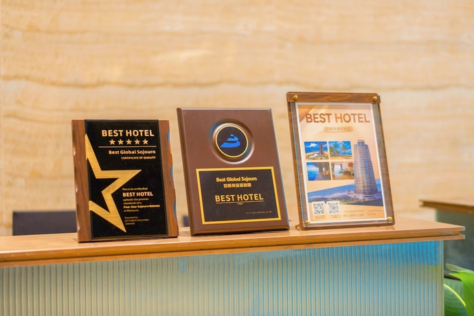 Imagen de los interiores del Hotel Best Forest City. Foto 10