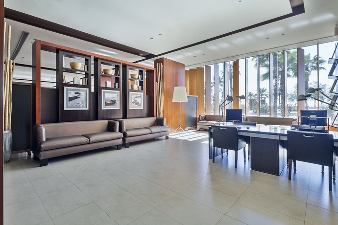 Imagen de los interiores del Hotel Best Front Maritim. Foto 9