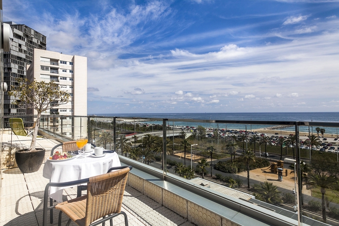 Imagen general del Hotel Best Front Maritim. Foto 3