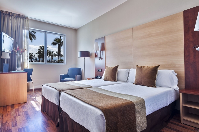 Imagen de la habitación del Hotel Best Front Maritim. Foto 8