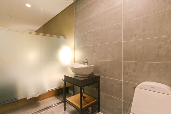 Imagen de la habitación del Hotel Best In City. Foto 13