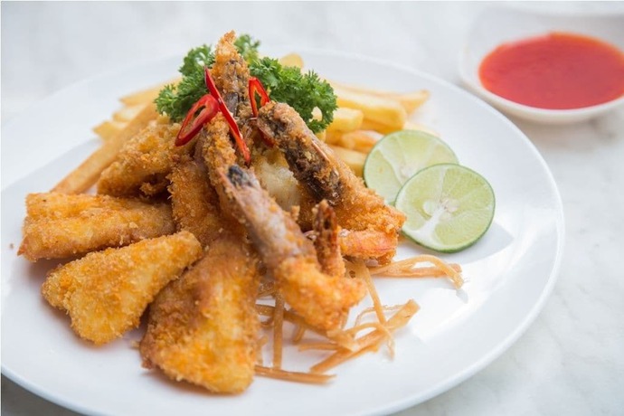 Imagen del bar/restaurante del Hotel Best Inn, Balikpapan. Foto 2