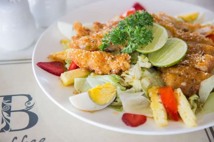 Imagen del bar/restaurante del Hotel Best Inn, Balikpapan. Foto 5