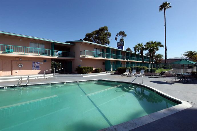 Imagen general del Hotel Best Inn & Suites. Foto 1