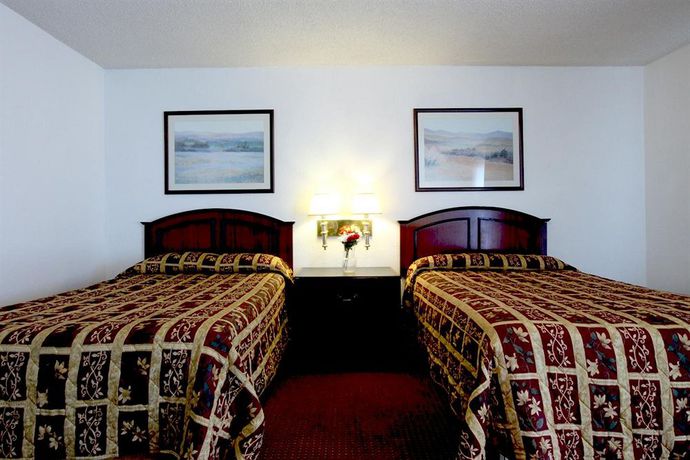 Imagen de la habitación del Hotel Best Inn & Suites. Foto 3