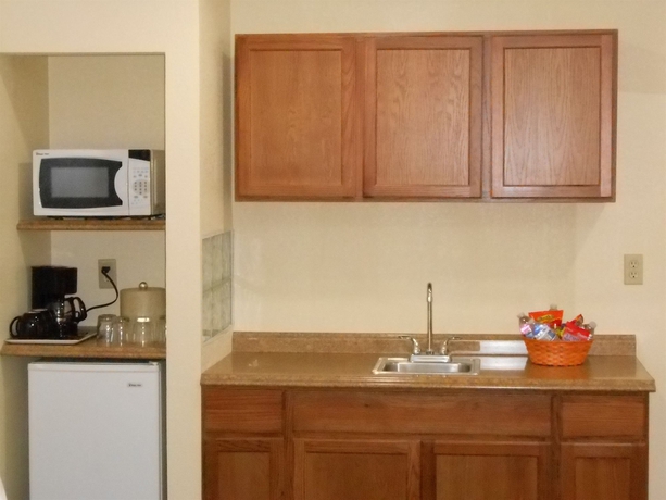 Imagen de la habitación del Hotel Best Inn and Suites. Foto 8