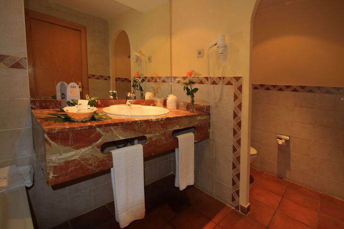 Imagen de la habitación del Hotel Best Jacaranda. Foto 11