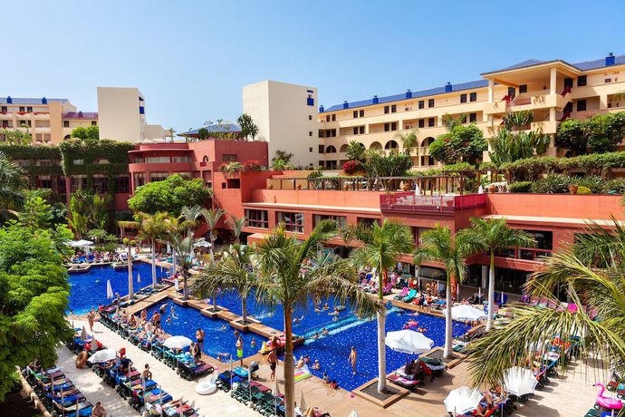 Imagen de la piscina del Hotel Best Jacaranda. Foto 19