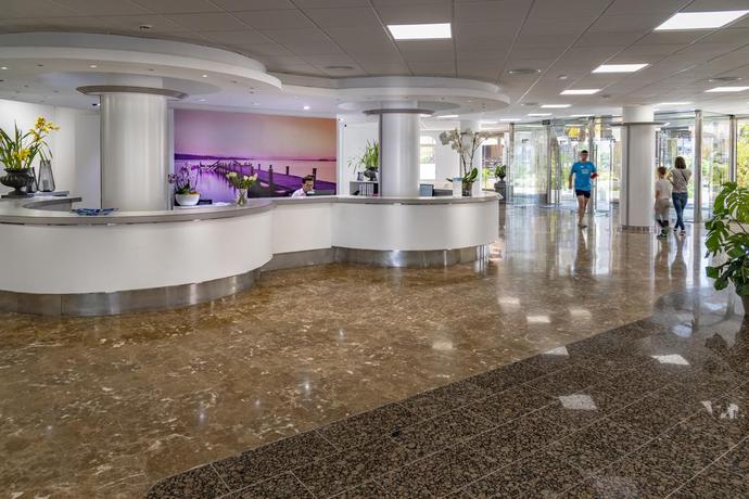 Imagen de los interiores del Hotel Best Lloret Splash. Foto 18