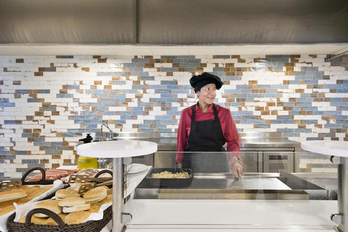 Imagen del bar/restaurante del Hotel Best Maritim. Foto 3