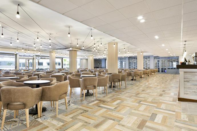 Imagen del bar/restaurante del Hotel Best Maritim. Foto 4