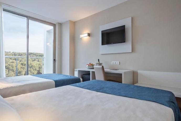 Imagen de la habitación del Hotel Best Mediterraneo. Foto 4