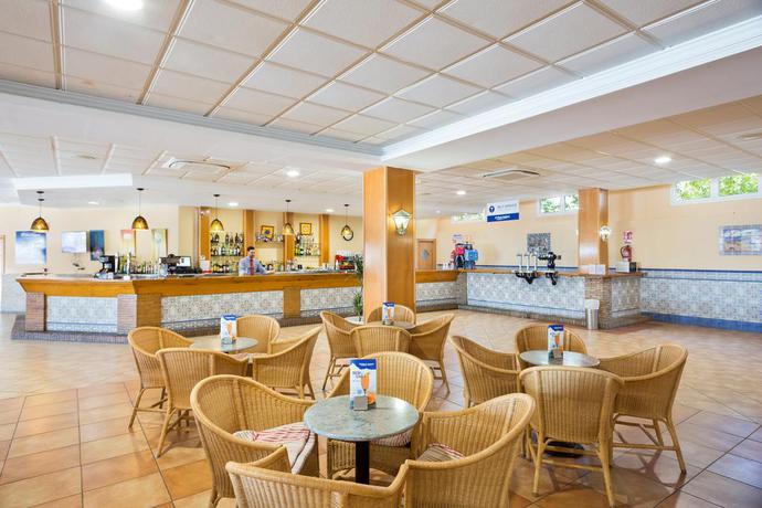 Imagen de los interiores del Hotel Best Mojacar. Foto 15