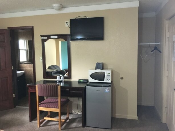 Imagen de la habitación del Hotel Best Motel, Toledo. Foto 16