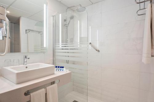 Imagen de la habitación del Hotel Best Negresco. Foto 5