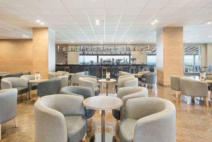 Imagen de los interiores del Hotel Best Negresco. Foto 15