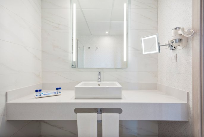 Imagen de la habitación del Hotel Best Negresco. Foto 5