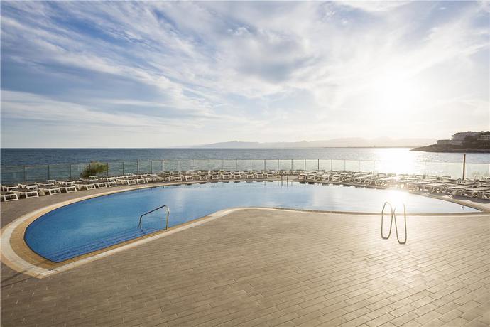 Imagen de la piscina del Hotel Best Negresco. Foto 26