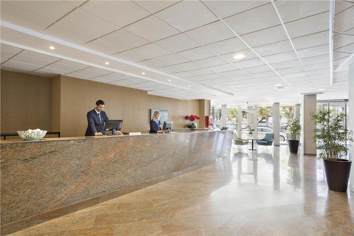 Imagen de los interiores del Hotel Best Negresco. Foto 20