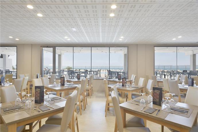 Imagen del bar/restaurante del Hotel Best Negresco. Foto 4