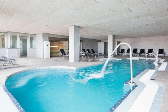 Imagen de los interiores del Hotel Best Negresco. Foto 23