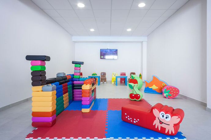 Imagen de los interiores del Hotel Best Oasis Park. Foto 11