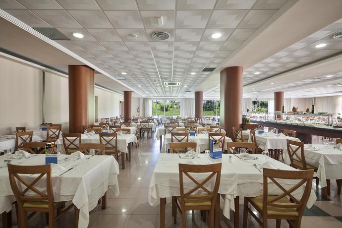 Imagen general del Hotel Best Oasis Tropical. Foto 12