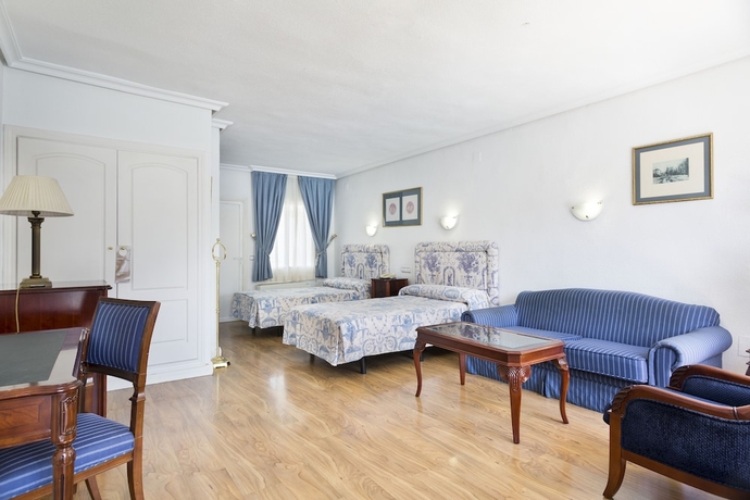 Imagen de la habitación del Hotel Best Osuna Feria Madrid. Foto 13