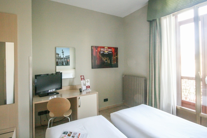 Imagen de la habitación del Hotel Best Quality Dock Milano. Foto 5