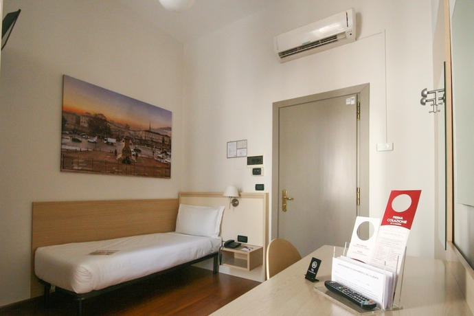 Imagen de la habitación del Hotel Best Quality Dock Milano. Foto 9