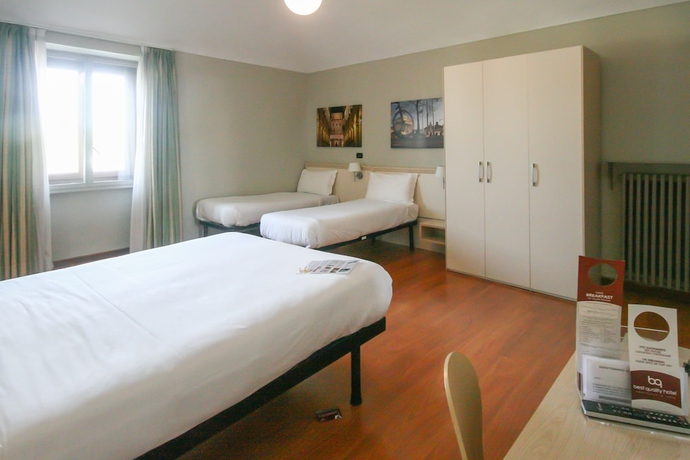 Imagen de la habitación del Hotel Best Quality Dock Milano. Foto 15